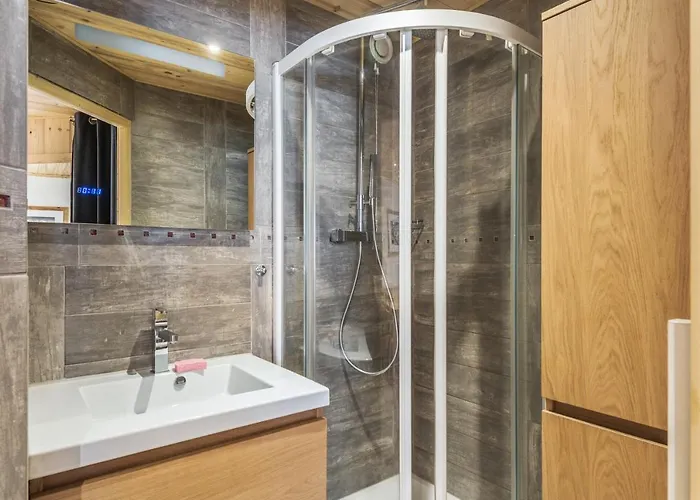 L'aiguille - Maeva Chamonix